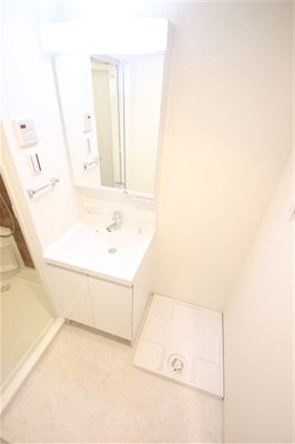 【独立洗面台】 | スプランディッド淀屋橋ＤＵＥ