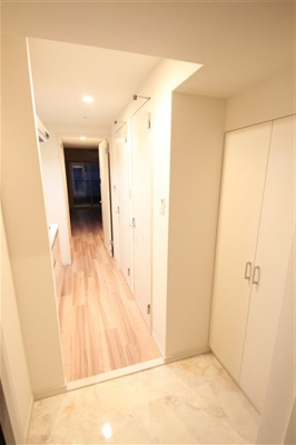 【玄関】 | スプランディッド淀屋橋ＤＵＥ