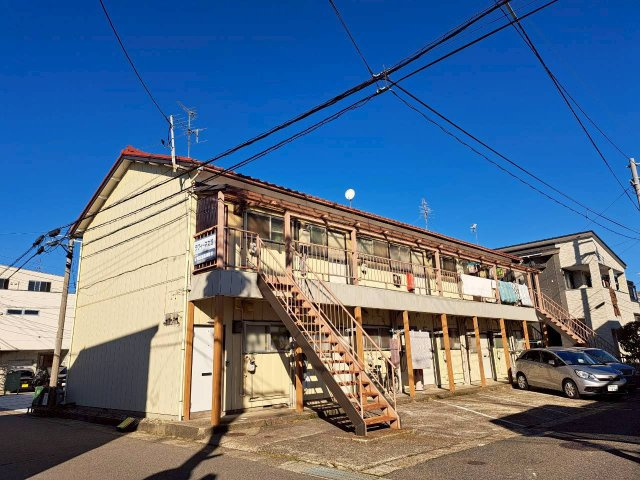 新潟市中央区女池３丁目のアパート