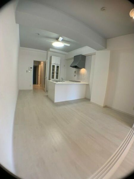 ジューム南船場の居間・リビング