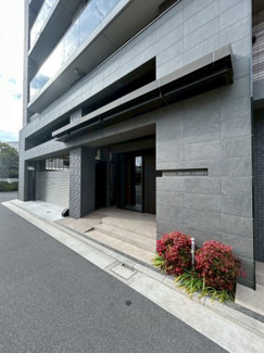 【エントランス】 | コンツェルトスクエアガーデン