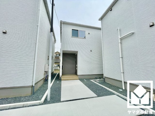 伏見区羽束師鴨川町　12号地の玄関