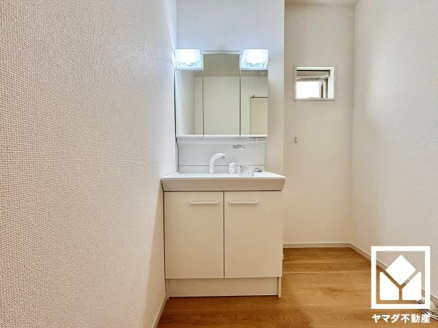 伏見区羽束師鴨川町　12号地の外観