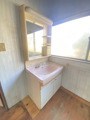 【独立洗面台】 | 山鹿市菊鹿町相良