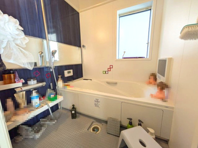 【浴室】 | 指扇