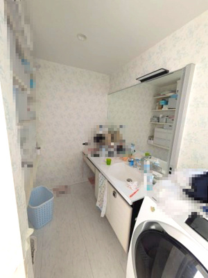 【洗面所】 | 指扇