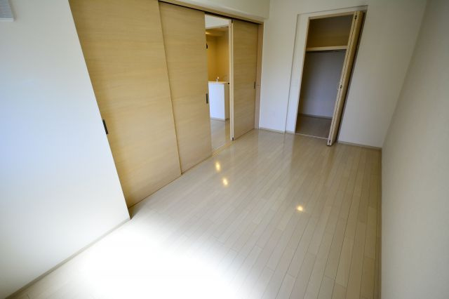 アメニティ西田辺の洋室