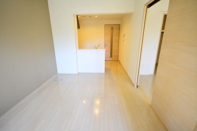 アメニティ西田辺の居間・リビング