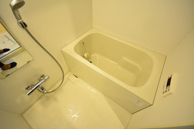 アメニティ西田辺の浴室