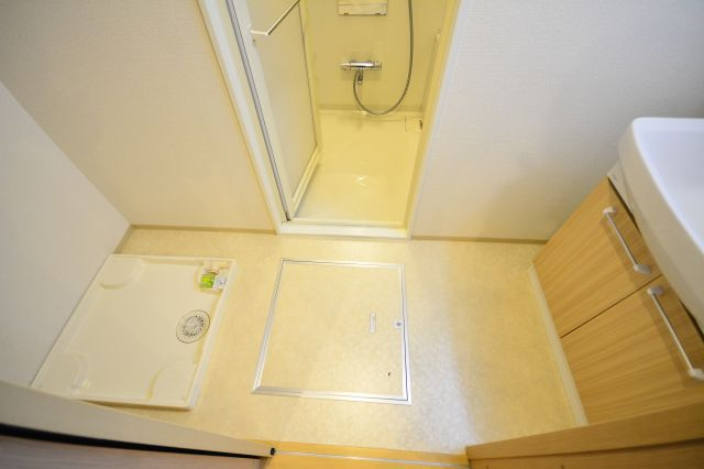 アメニティ西田辺の独立洗面台