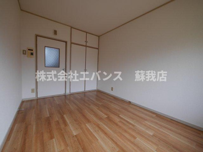 【寝室】 | アルカディアカワド | ゆとりの広さです