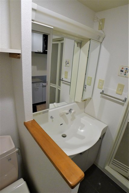 Ｕ－ＨＯＵＳＥ南柏の洗面所|同タイプ別部屋写真使用。