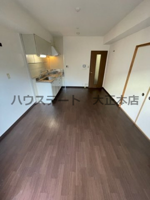 【居間・リビング】 | メゾンドーム三軒家 仲介手数料無料