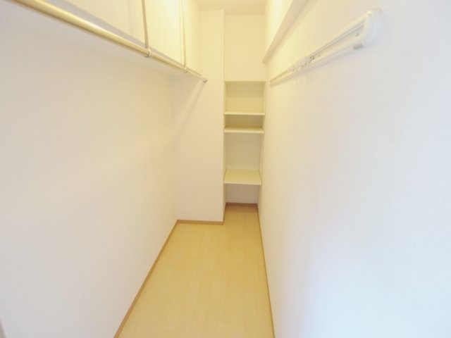 パークヒルズ6番館の収納