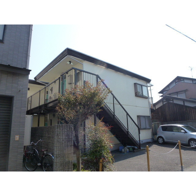 田中・大村ハイツの外観