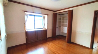 【内装】 | 茂原市小林　平屋中古戸建 | 平成13年4月築 4LDK平屋建 敷地約167坪リビング約25帖 カーポート3台都市ガス 閑静な立地