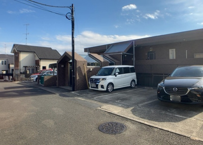 【外観】 | Ｙライフ・ハーモニー玉川学園 | マンションの外観は非常に重要なポイントです！外観の善し悪しは資産価値に大きな影響を与えます。外観のいいマンションを購入することで、高値で売却がしやすく、買い手が見つかりやすいというメリットがあります。