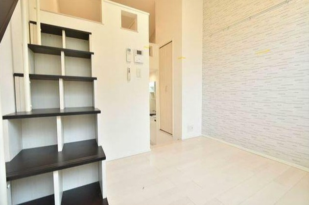 オアシスコイワの内装