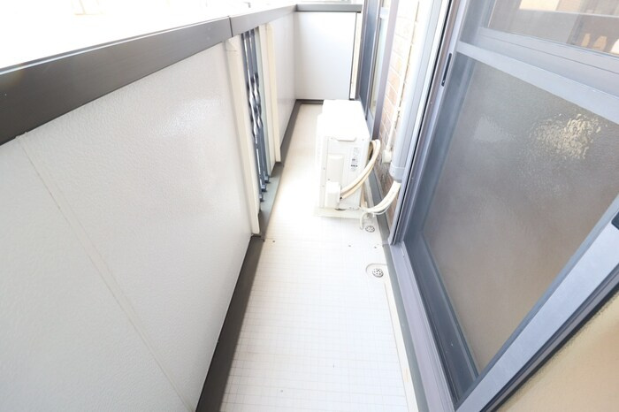 リシアンサス・ガーデン ABCDEFのバルコニー|バルコニー