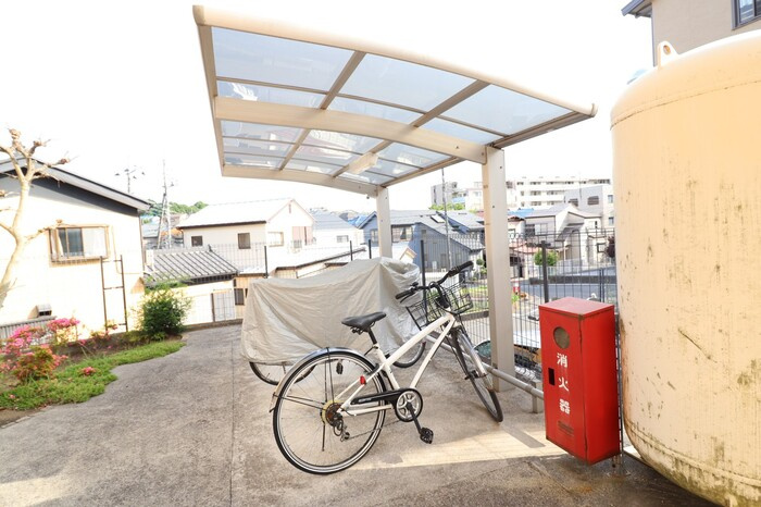 リシアンサス・ガーデン ABCDEFのその他共用部分|駐輪場