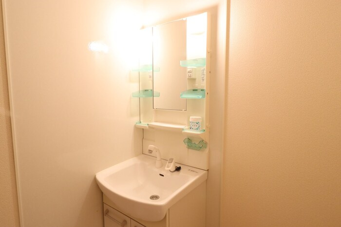 カトルセゾン Ｂの独立洗面台|洗髪洗面化粧台