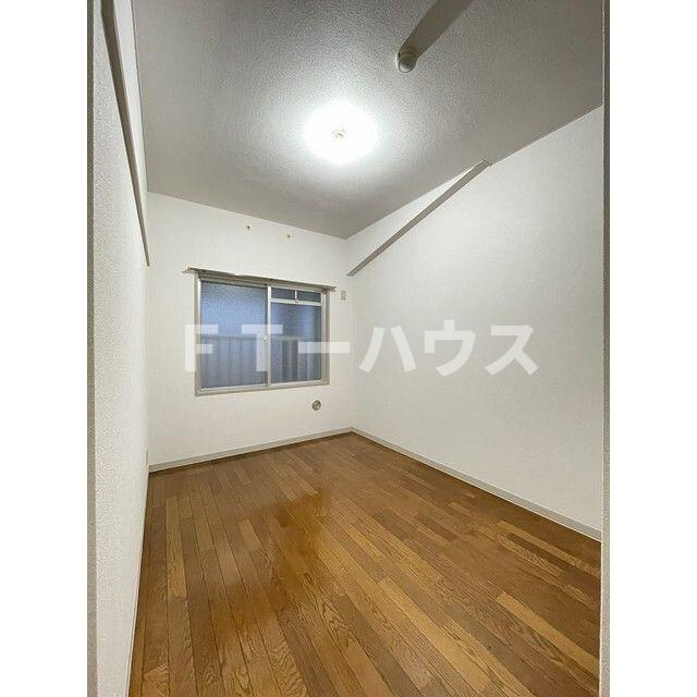 テレパレス西千葉の洋室