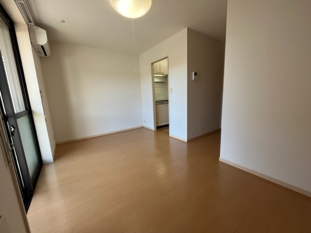 【居間・リビング】 | さうすういんぐ | リビング