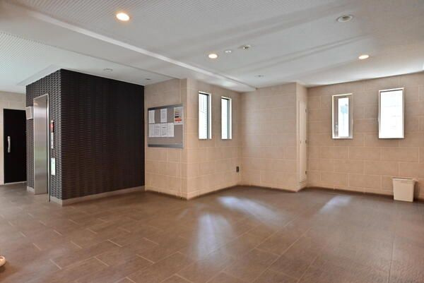 Rising place錦糸町三番館のロビー