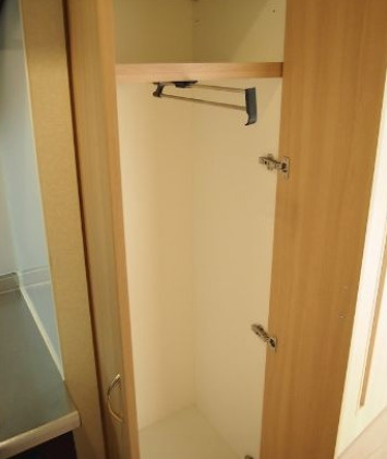 中野区新井４丁目の賃貸マンションの収納