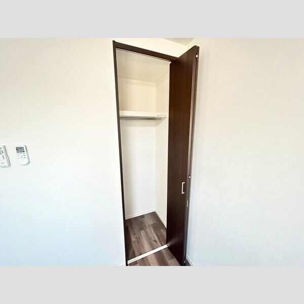 East Garage Placeの収納