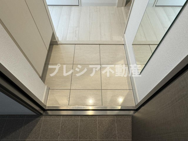 ＣＯＤＥ西宮甲子園口の玄関