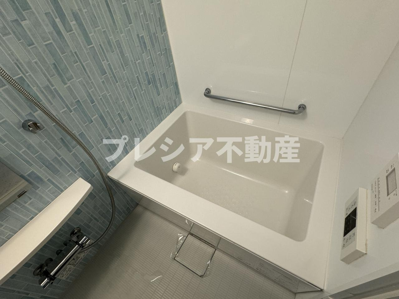 ＣＯＤＥ西宮甲子園口の浴室