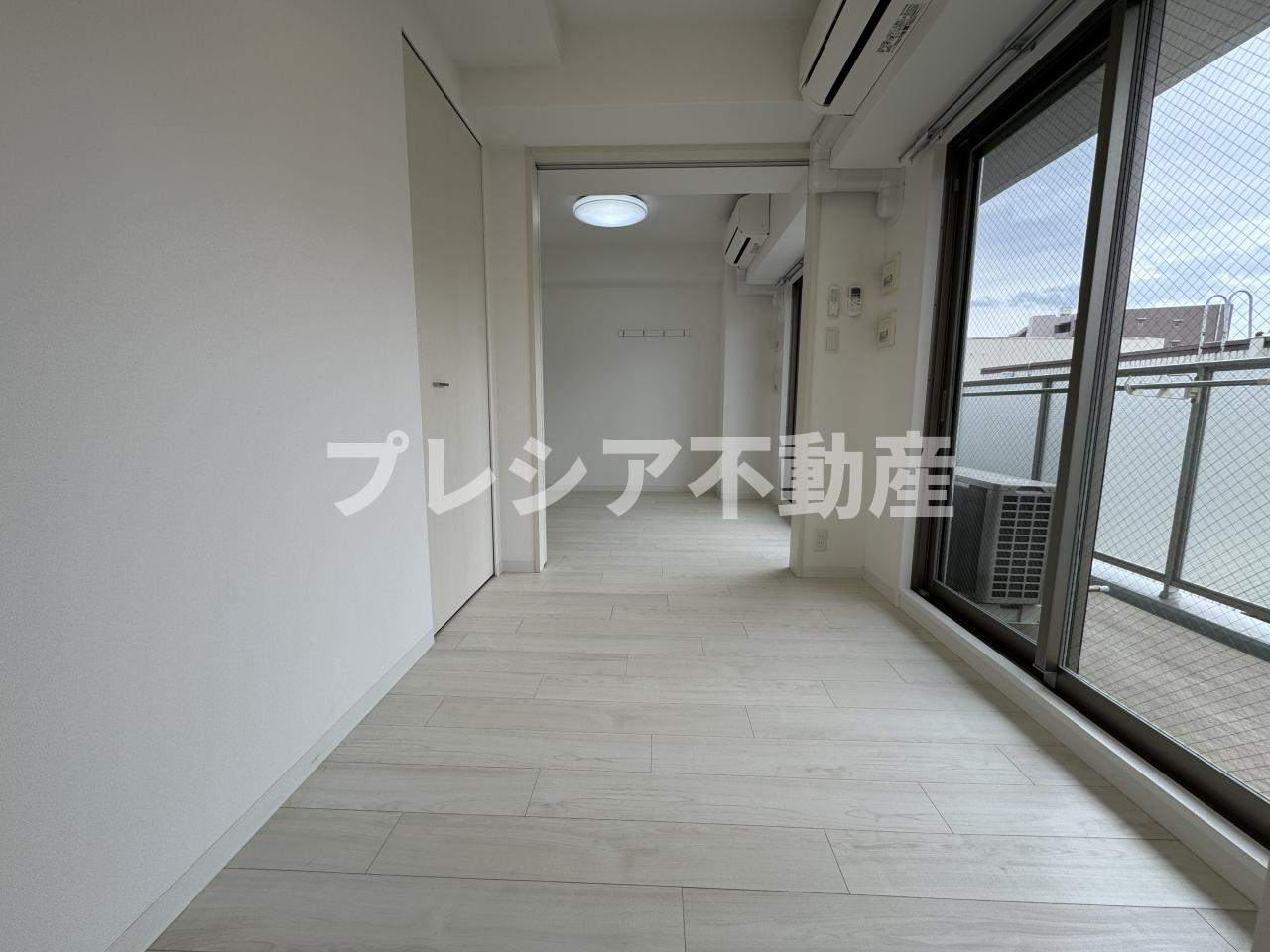 ＣＯＤＥ西宮甲子園口の洋室