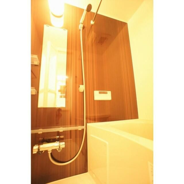 ポルックスの浴室