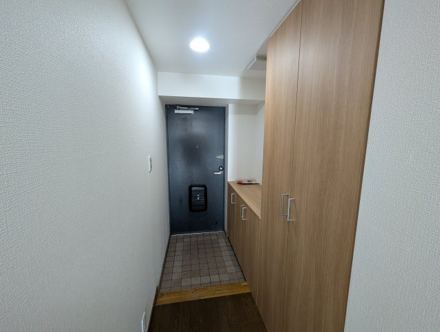 シャンテ川西4号の玄関