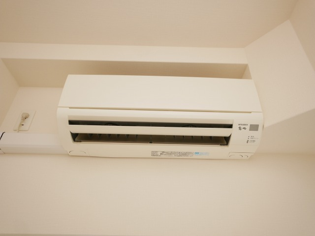 プレサンスタワー難波WESTの設備