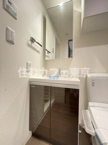 レジディア国立の洗面所|独立洗面台です※別部屋写真