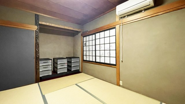 下助任町１丁目10-20の和室