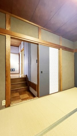 下助任町１丁目10-20の和室