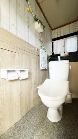 下助任町１丁目10-20のトイレ