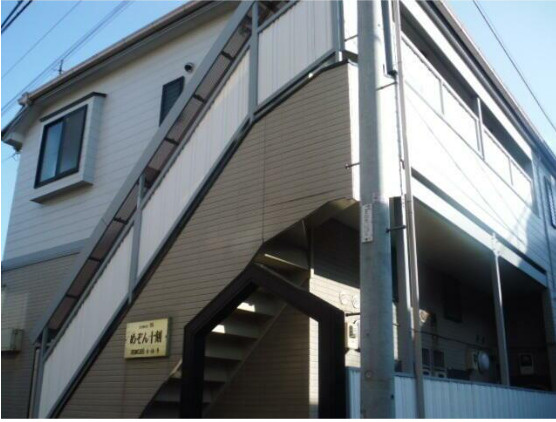 中野区本町４丁目のアパート