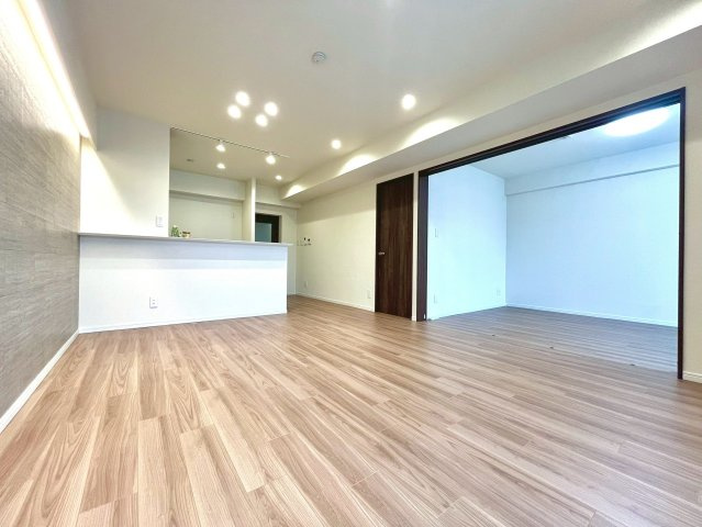 クリーンリバー桑園の居間・リビング