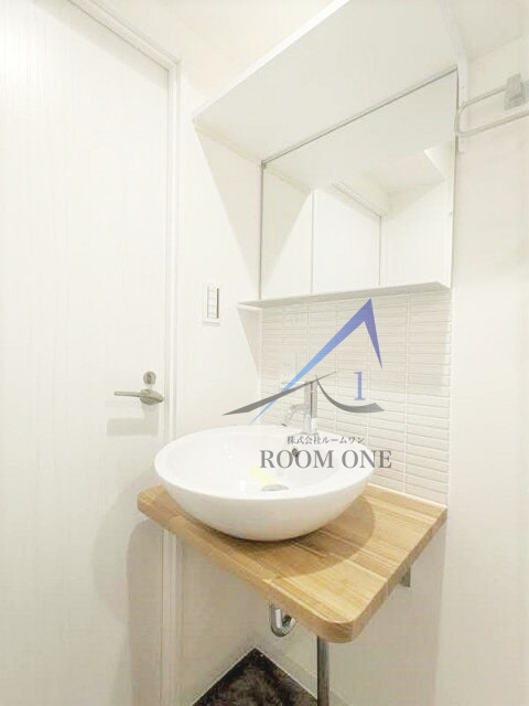 ブランドール坂下三丁目の洗面所|洗面台です。