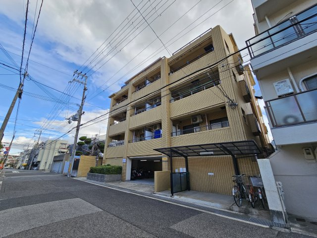 ラ・セーヌ六甲の外観