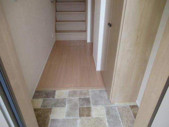 ブエナ・スエルテの玄関