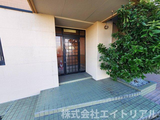 センチュリー太子の外観