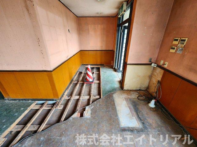 センチュリー太子の内装