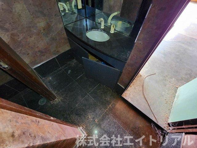 センチュリー太子の内装