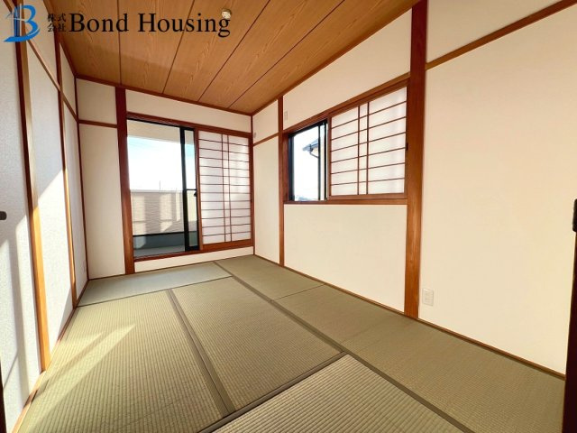 お車３台駐車可・小中学校約10分圏内　玉津町出合　築26年の和室