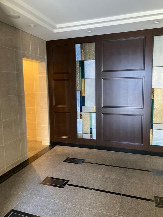 プレティナレジデンス橦木町のエントランス